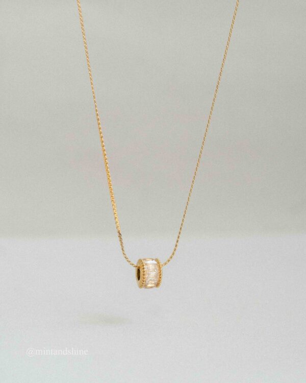 Circlet Necklace