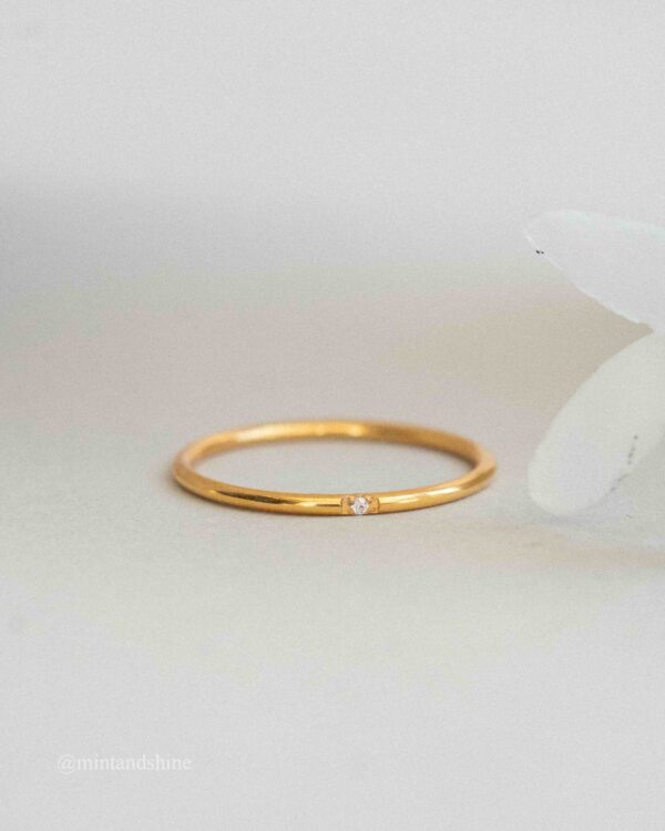 Dot Ring