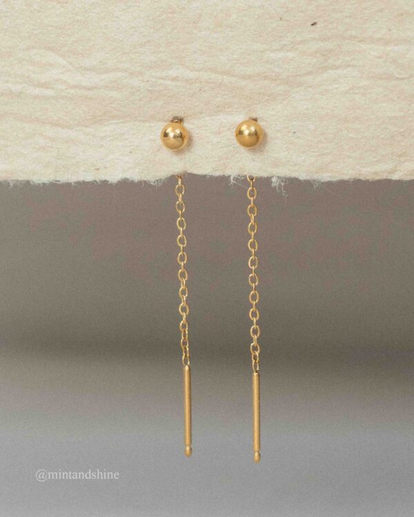Dot Dangling Earrings